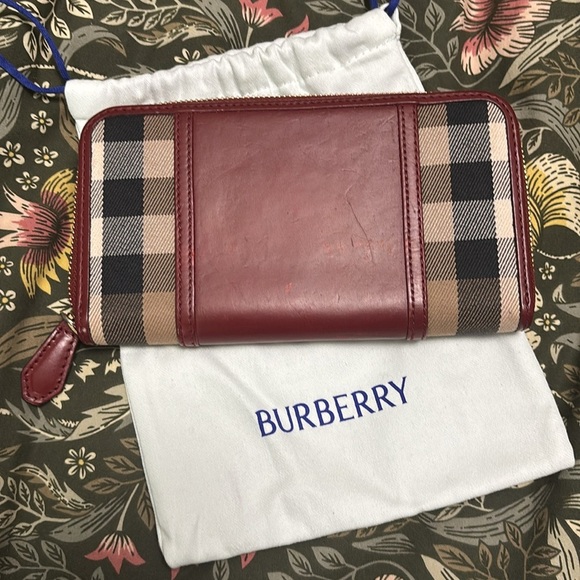 Burberry Plaid Wallet with Red Leather Trim - Picture 2 of 7